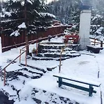 Hotel Lisova Kazka Zhdeniievo