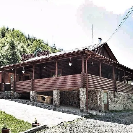 Lisova Kazka 酒店