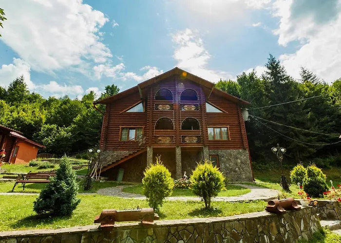 Hotel Lisova Kazka Zhdeniievo