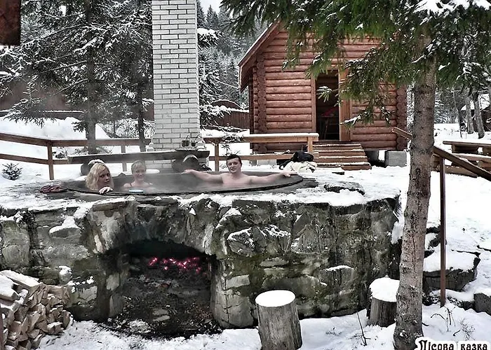 Lisova Kazka Hotel Zhdeniievo